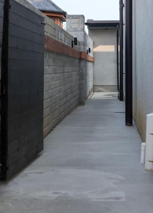 Modern Studio Apartment In Cashel Cashel  Exterior photo